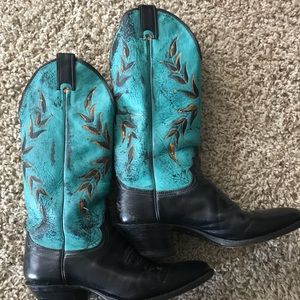 Justin boots cowboy cowgirl 6.5 B
